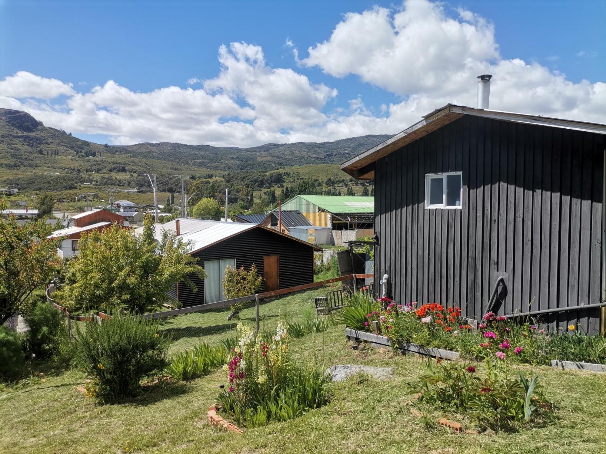 Sol De La Patagonia Bed and Breakfast Puerto Guadal Exteriör bild
